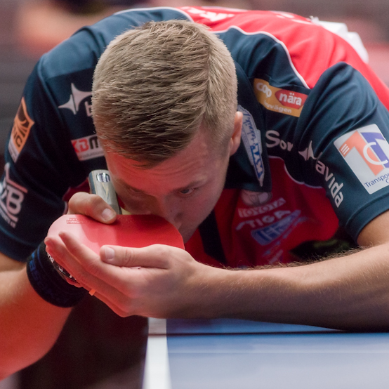 Kvalificering, Simon Gauzy och Jimmy Butler under Liebherr Men's World Cup Table Tennis 2015